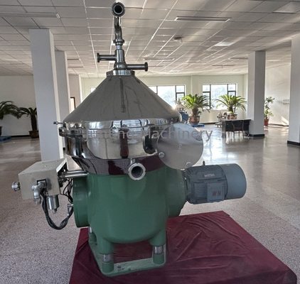 comprar Centrifugadora de separador de acero inoxidable del disco para la industria farmacéutica con la cubierta de la válvula electromagnética online manufacture