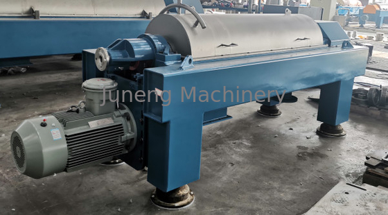 comprar Resistencia a la corrosión horizontal de acero inoxidable de la centrifugadora del tornillo de la jarra para la desecación del barro online manufacture