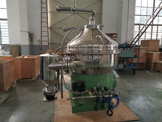 comprar Modo completamente automático industrial de la descarga de los separadores de aceite de la limpieza de uno mismo online manufacture