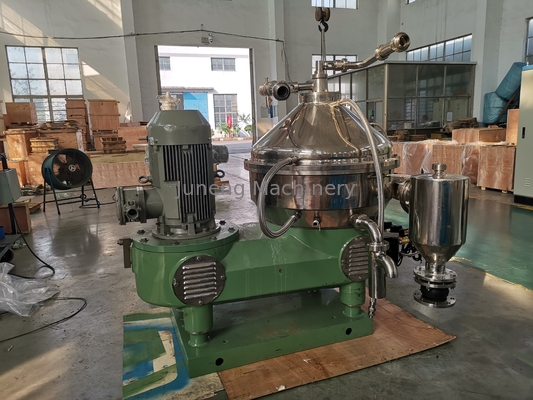 comprar Separadores de aceite industriales automáticos con PLC 1000-10000L/H actuado control online manufacture